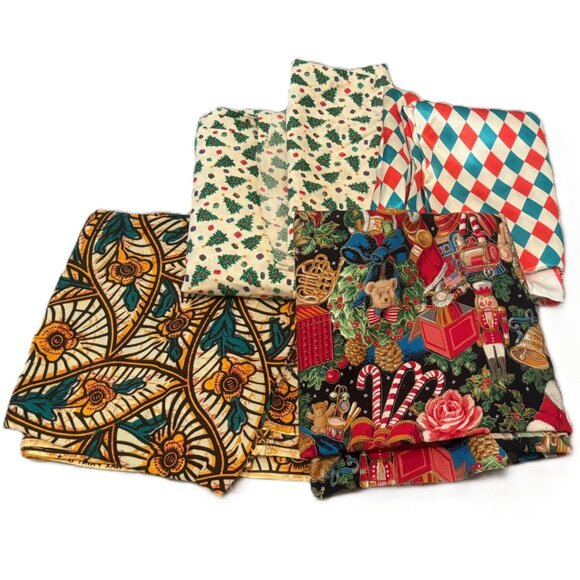Fabric Lot Holiday Christmas Vintage 4 Large Pieces Concord Kessler 90s Red - Picture 1 of 10